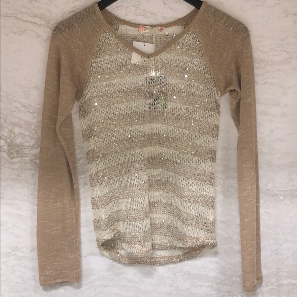 Gold sparkle long sleeve